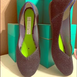 Limited Edition Black Friday Rothys